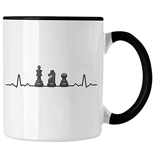 Trendation - Schach Geschenk Schachspieler Geschenkidee Tasse mit Schachfiguren Grafik (Schwarz)